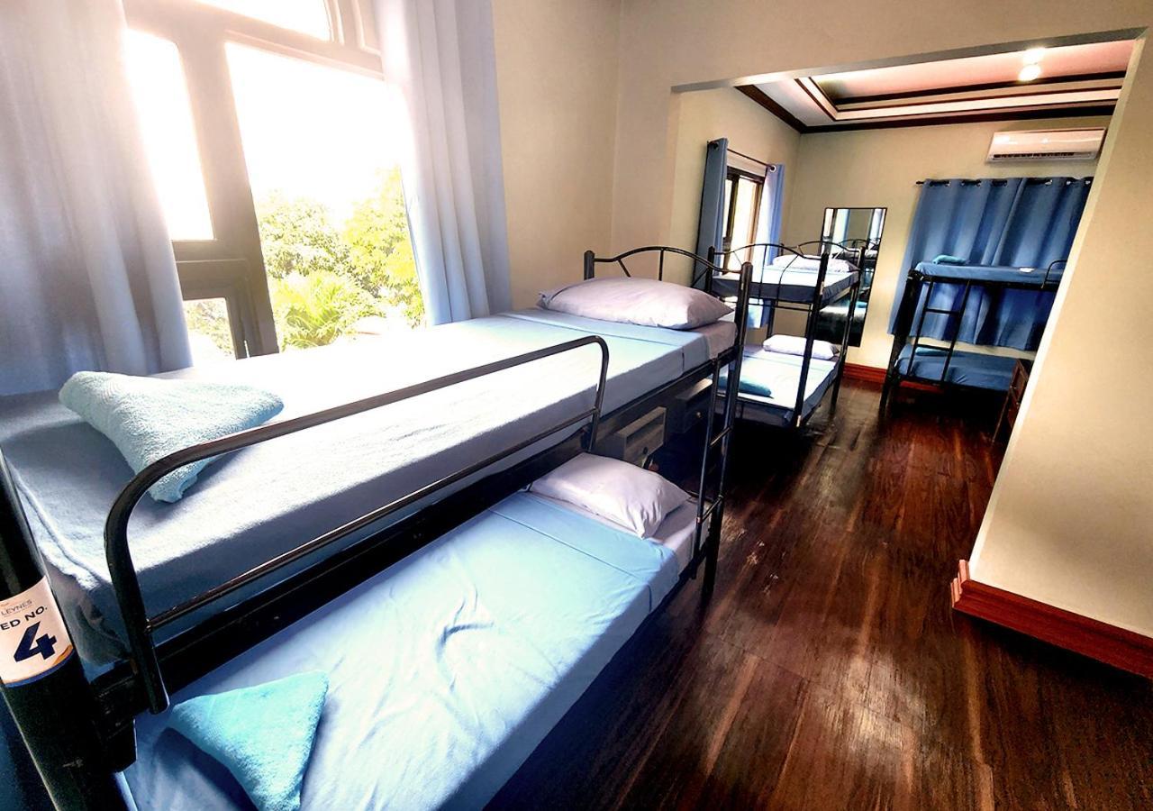Leynes Taal Lake Resort And Hostel Tanauan  外观 照片