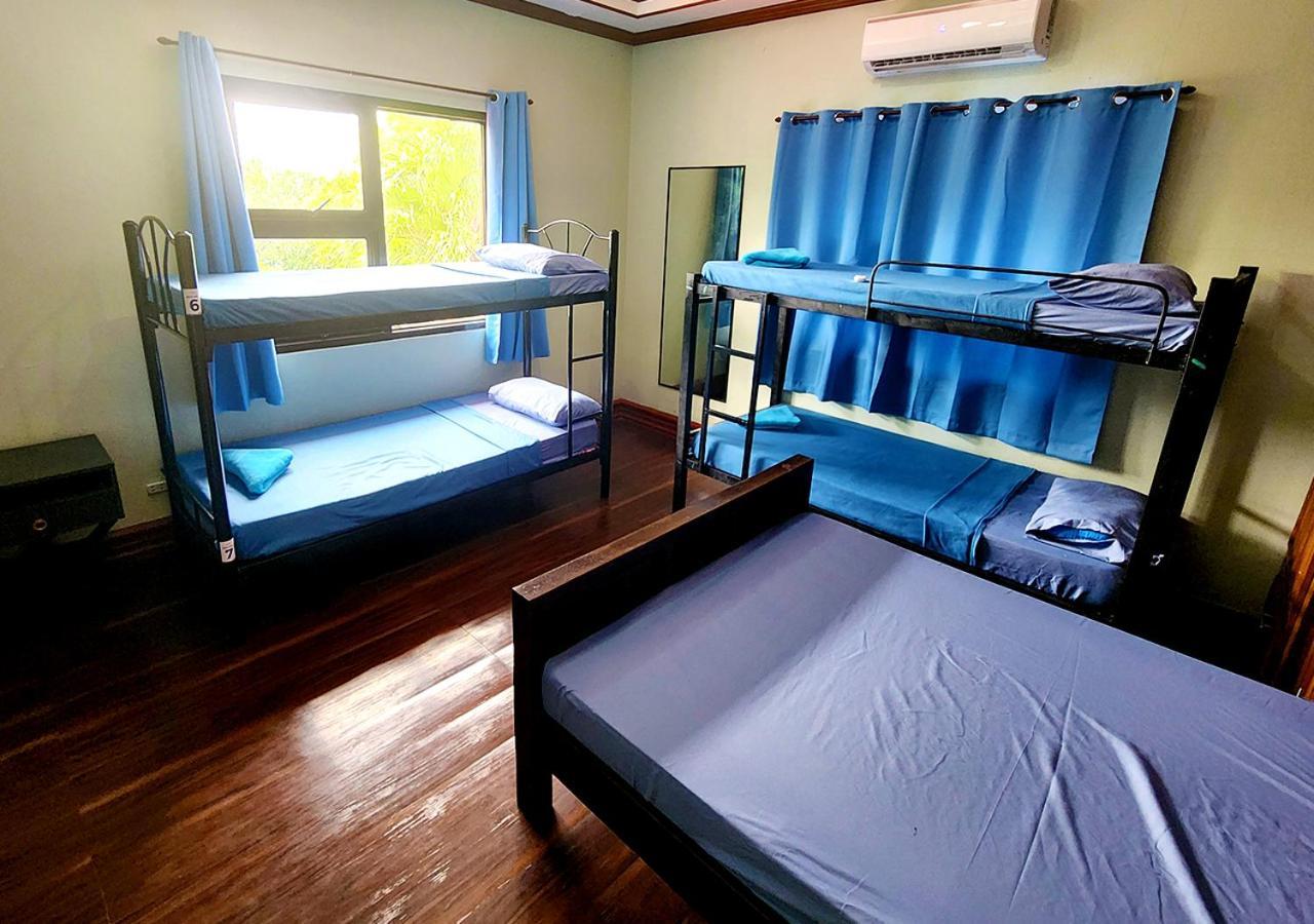 Leynes Taal Lake Resort And Hostel Tanauan  外观 照片